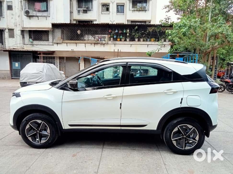 Tata Nexon Creative Plus 1.2 Revotron Petrol 6 Amt, 2024, Petrol