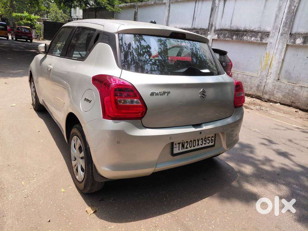 Maruti Suzuki Swift Vxi + Manual, 2023, Petrol