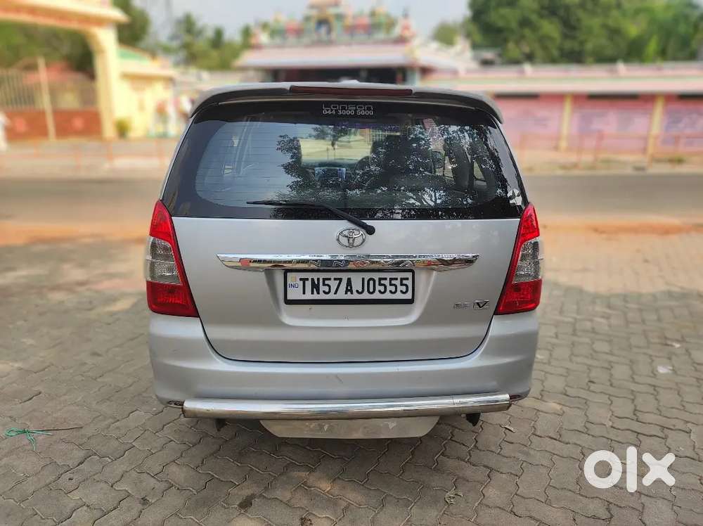 Toyota Innova 2013 Diesel Well Maintained