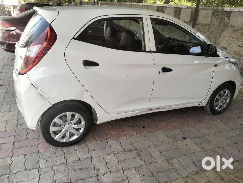 Hyundai Eon 2016 Petrol 106000 Km Driven