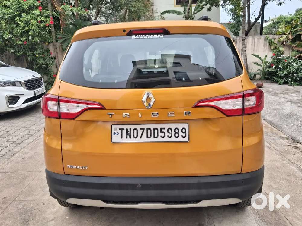 Renault Triber Rxt Amt 2023