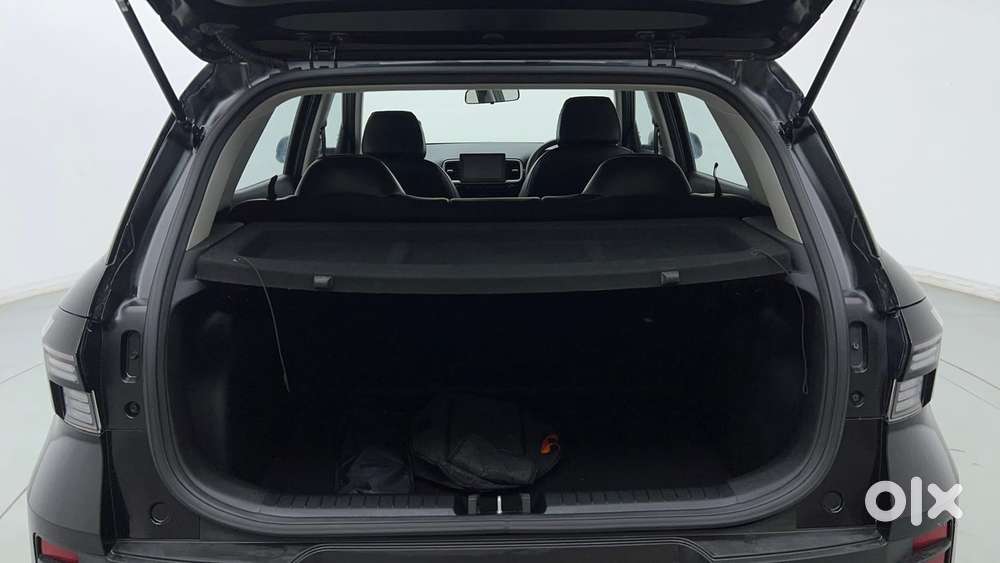 Hyundai Venue 1.2 S (o), 2022, Petrol