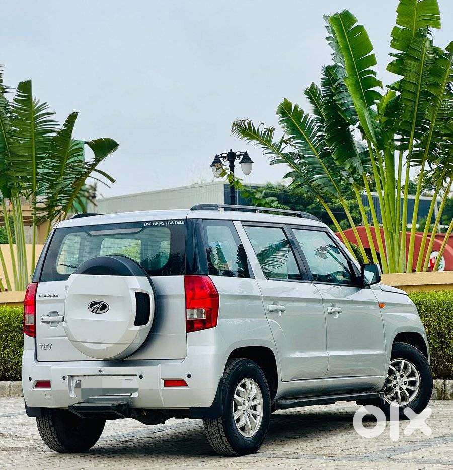 Mahindra TUV 300 T8, 2016, Diesel