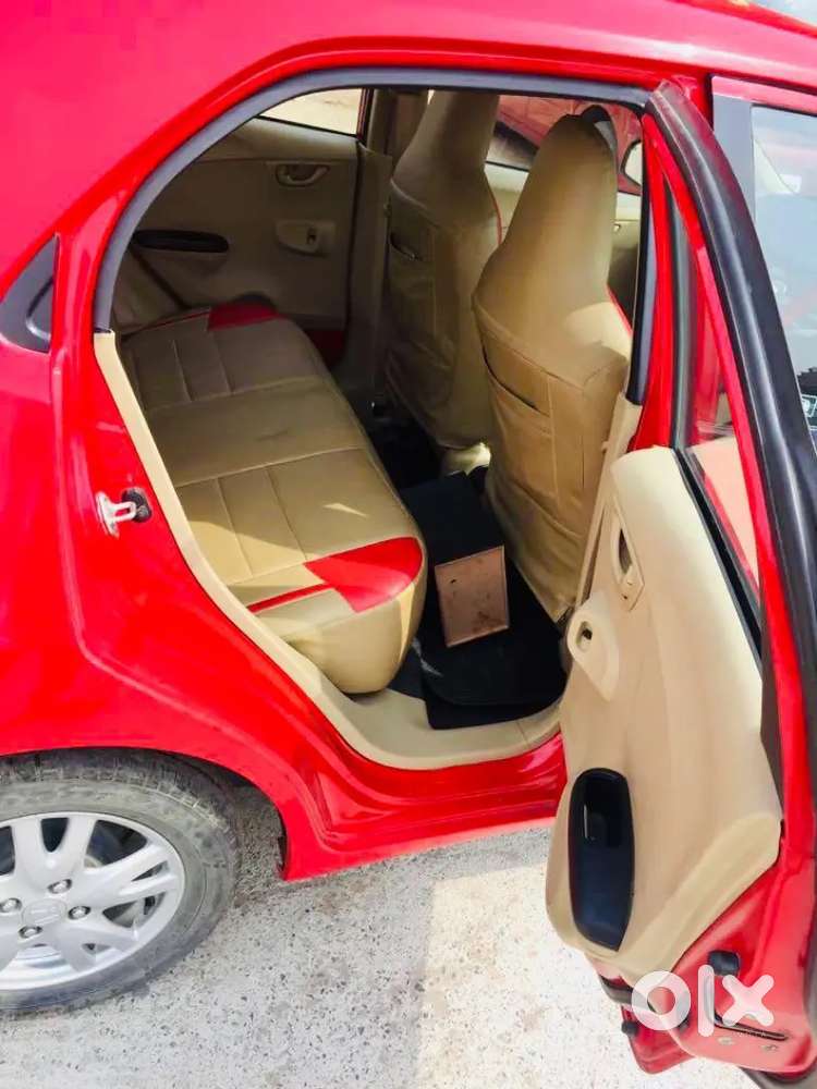Honda Brio 2014 Petrol 72000 Km Driven Location Karnawal Meerut