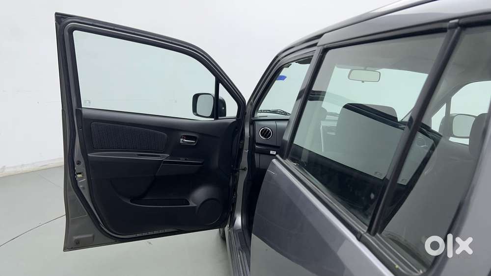 Maruti Suzuki Stingray Vxi, 2013, Petrol