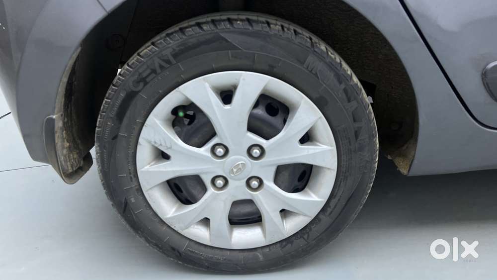 Hyundai Grand I10 1.2 Kappa Sportz, 2015, Petrol