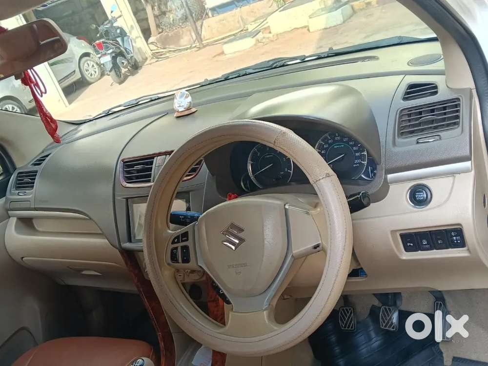 Maruti Suzuki Ertiga 2016 Diesel 83359 Km Driven