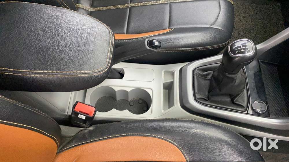 Skoda Kushaq 1.0 Tsi Ambition, 2022, Petrol