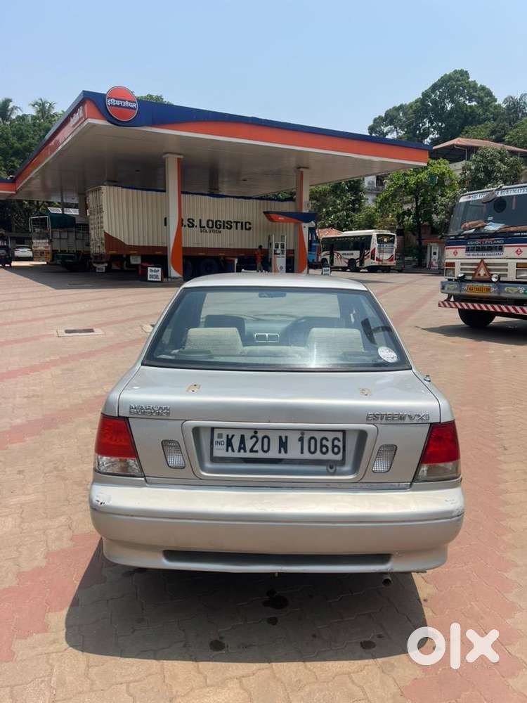 Maruti Suzuki Esteem 2006 Petrol Well Maintained