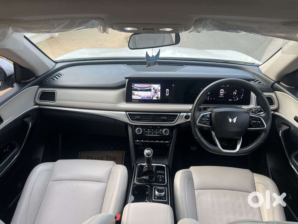 Mahindra Xuv700 2.2 Ax 7 Diesel At Str, 2022, Diesel