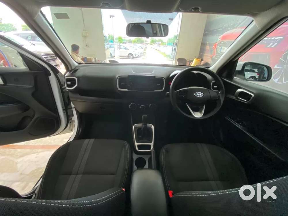 Hyundai Venue S 1.2 Petrol, 2022, Petrol