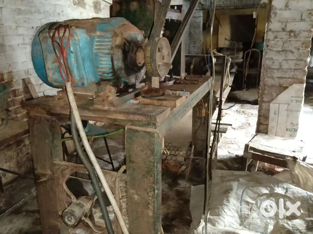 Rangeen kachri Plant machinery. Holi, Ramzan me talne wali kachri.