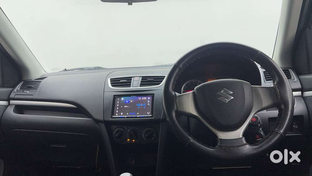 Maruti Suzuki Swift Vvt Vxi, 2016, Petrol
