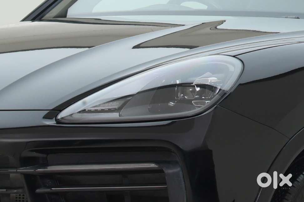 Porsche Cayenne Platinum Edition, 2022, Petrol