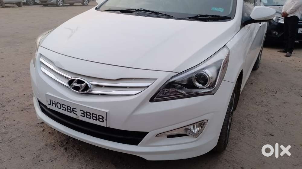 Hyundai Fluidic Verna 2015 Petrol 49000 Km Driven