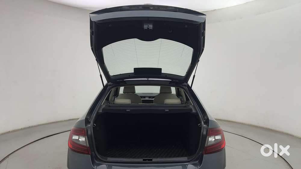Skoda Octavia 2.0 L K Tsi At, 2018, Petrol