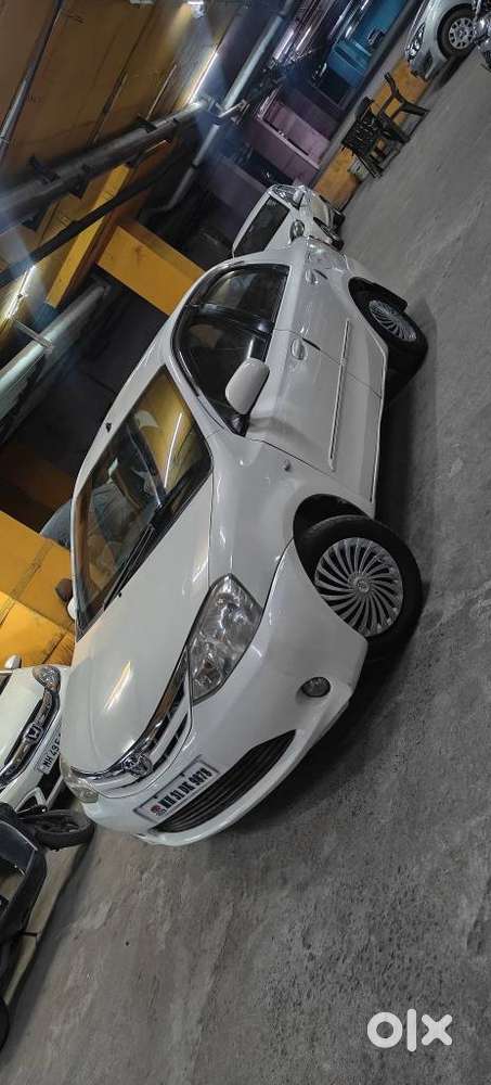 Toyota Etios 2010-2012 G, 2011, Petrol