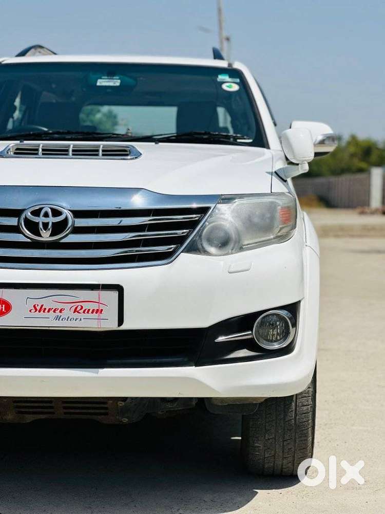 Toyota Fortuner 3.0 4x2 Automatic, 2014, Diesel