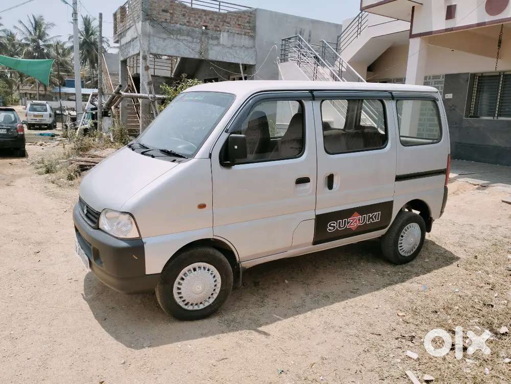 Maruti Suzuki Eeco 2017 Model Mint Condition All Documents Up To Date