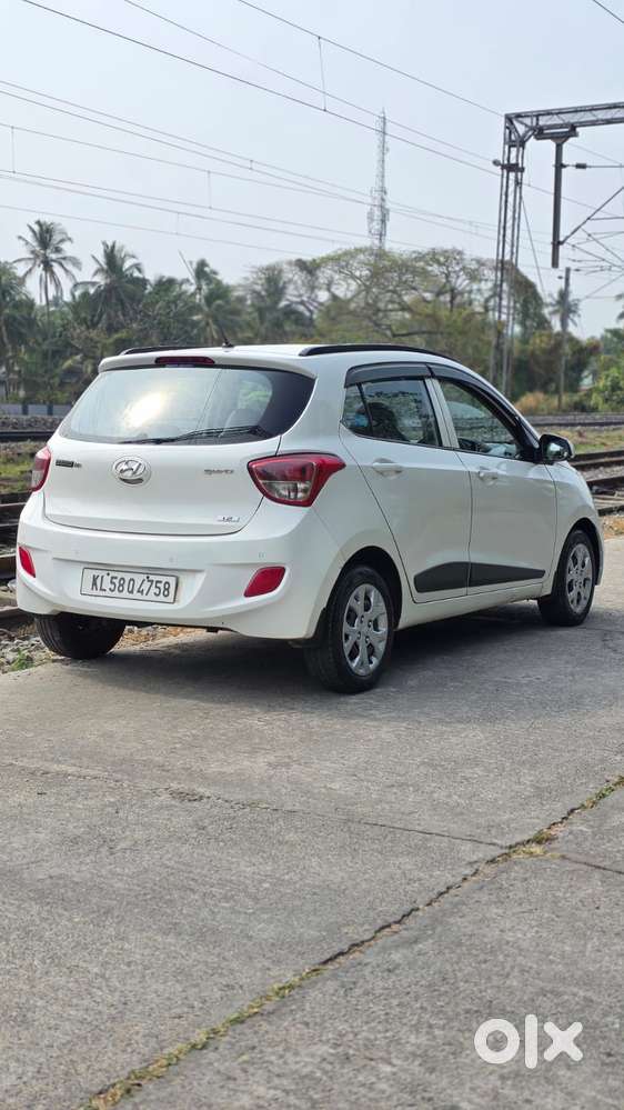 Hyundai Grand I10 Sportz O 1.2, 2015, Petrol