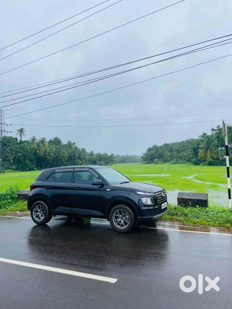 Hyundai Venue 1.2 Petrol 2025