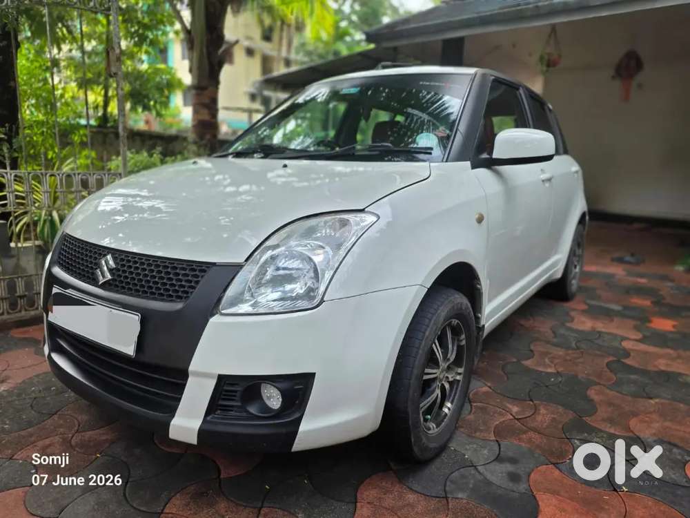 Maruti Suzuki Swift 2009 Diesel 212000 Km Driven