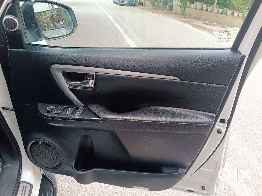 Toyota Fortuner 3.0 4x2 Automatic, 2023, Diesel