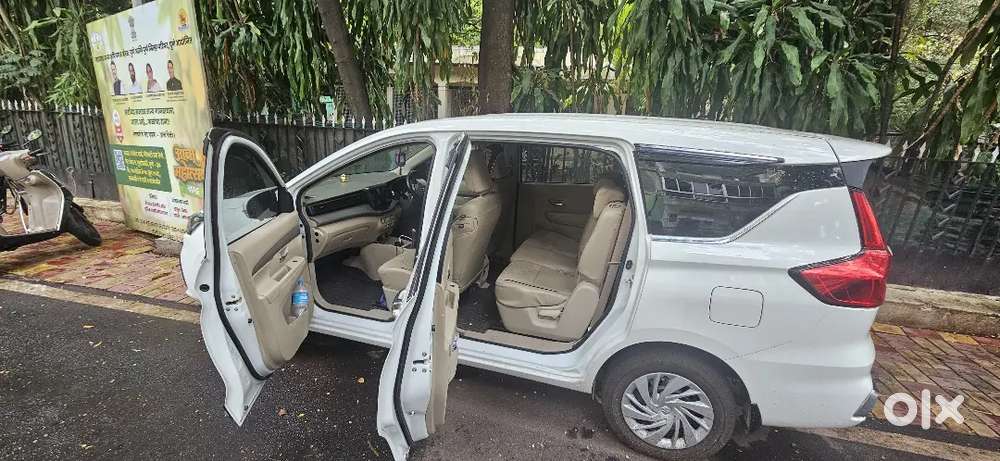 Maruti Suzuki Ertiga Vxi 2025