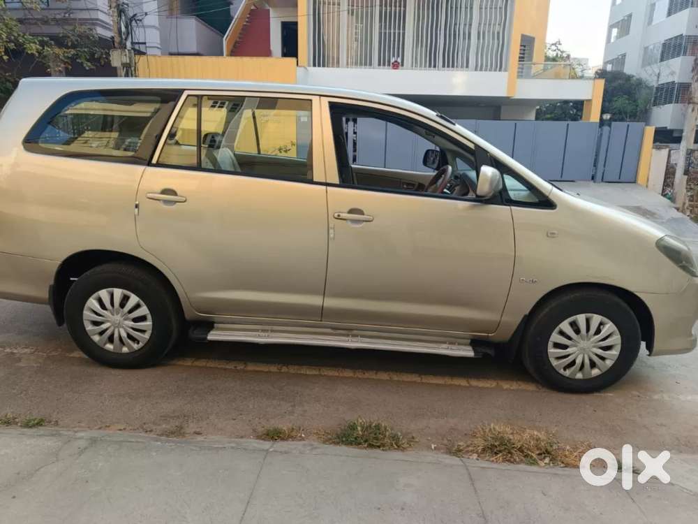 Toyota Innova [2013-2016] 2.5 G4 8 Str, 2009, Diesel
