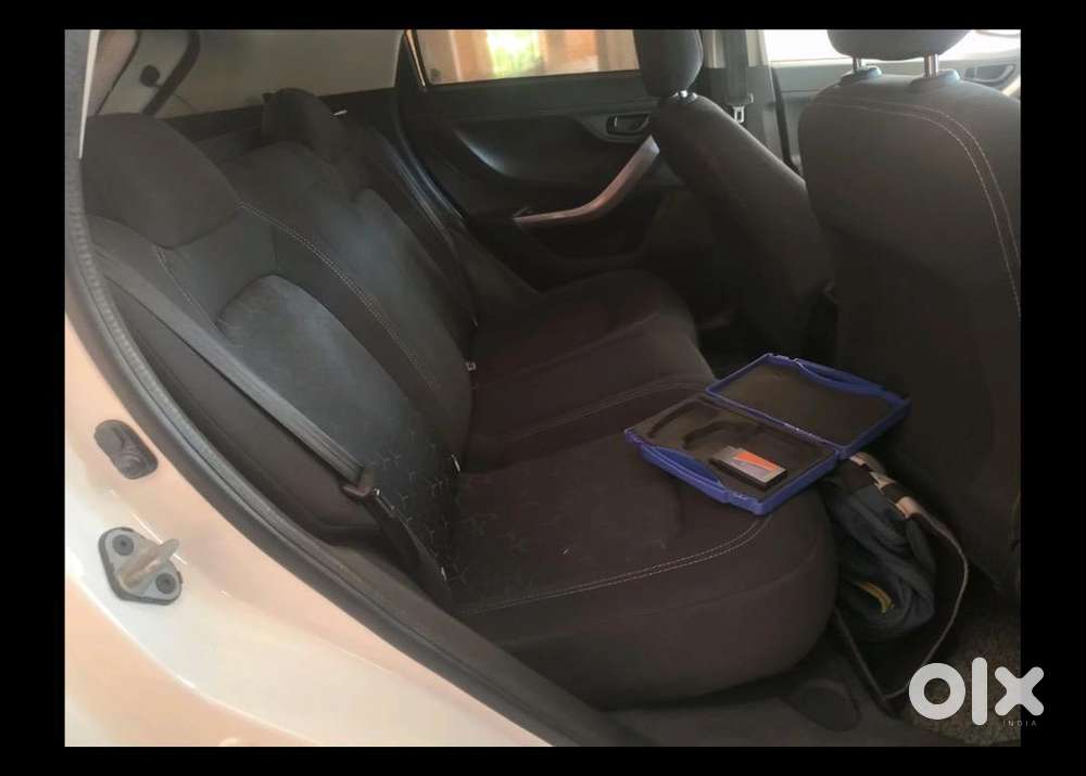 Nexon 2022 Automatic 74k Km Original Tyres