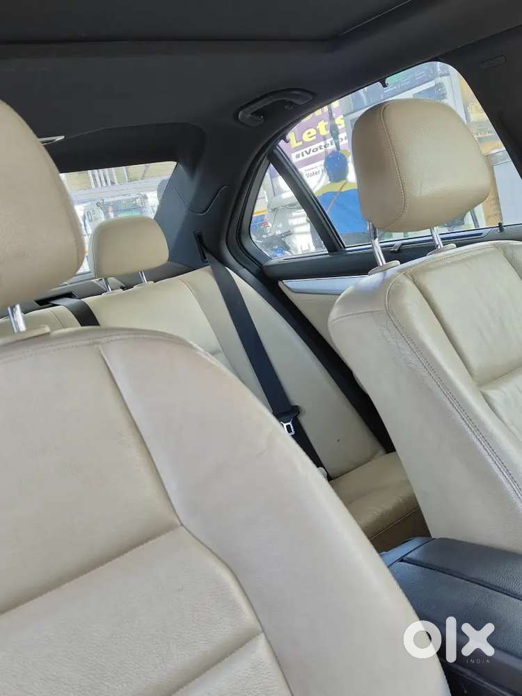 Mercedes-benz C-class 2011 Petrol 69000 Km Driven
