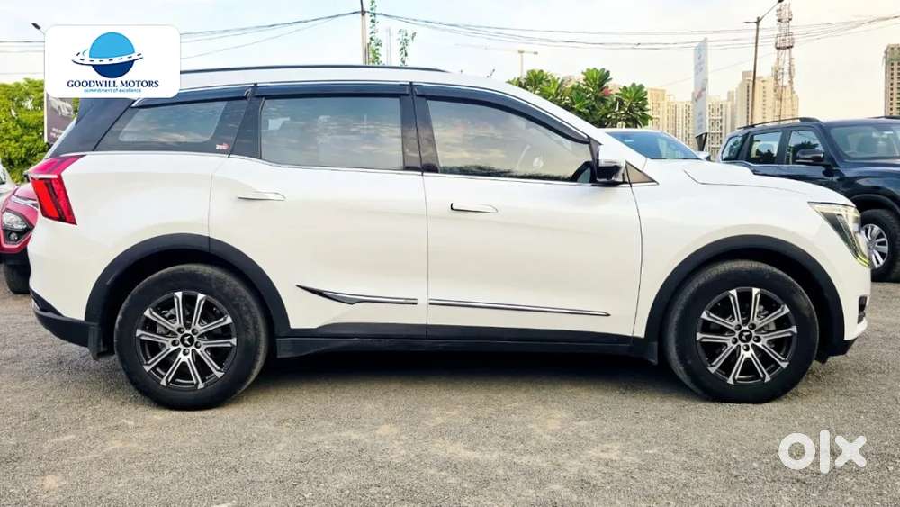 Mahindra Xuv700 2.2 Ax 7 Diesel At Luxury Pack Str, 2024, Diesel