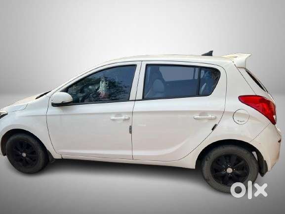 Hyundai I20 Sportz 1.2 Mt, 2014, Petrol