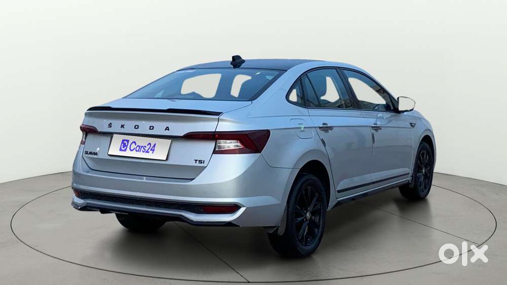Skoda Slavia Style Matte 1.0 Tsi At, 2024, Petrol