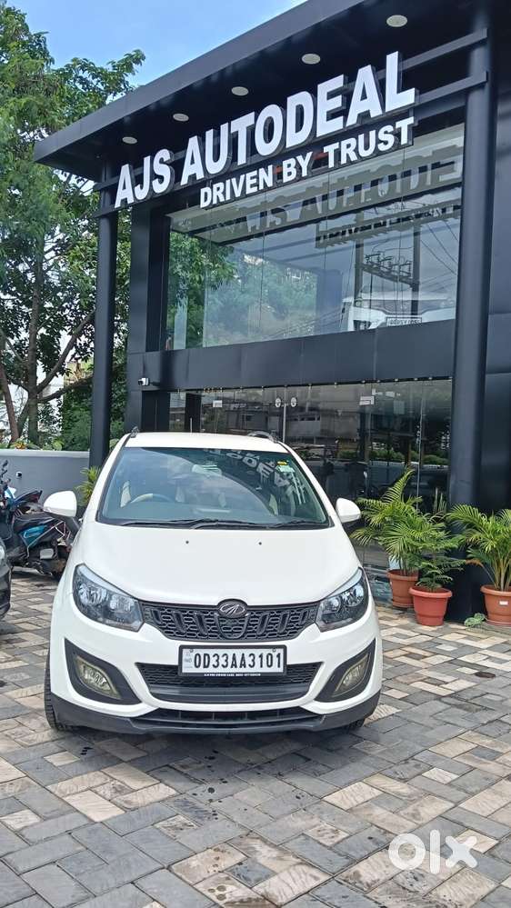 Mahindra Marazzo M4, 2020, Diesel