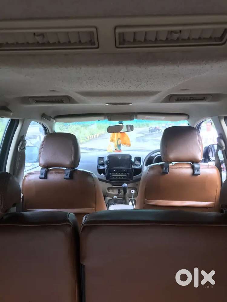 Toyota Fortuner 2011 Diesel 155000 Km Driven