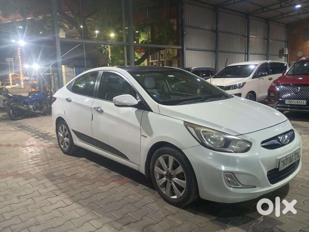 Hyundai Verna Sx(o) Petrol At, 2013, Petrol