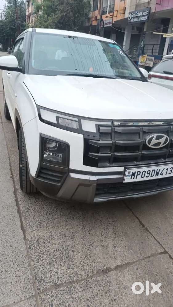 Hyundai Creta Ev 2024 Petrol Well Maintained