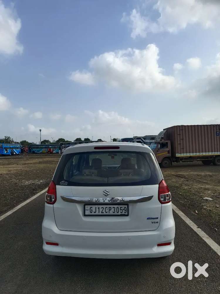 Maruti Suzuki Ertiga 2016 Diesel 126000 Km Driven