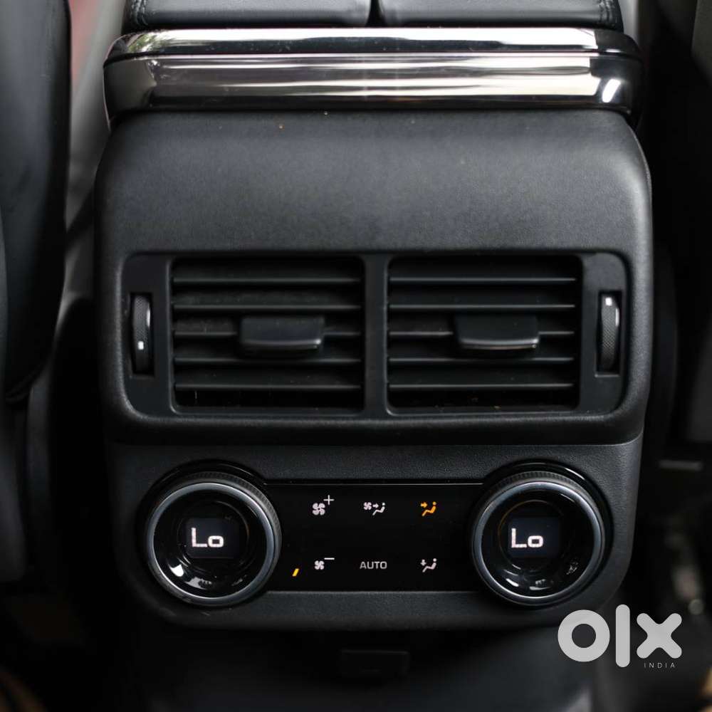 Land Rover Range Velar Hse Dynamic 2.0 Petrol, 2024, Petrol