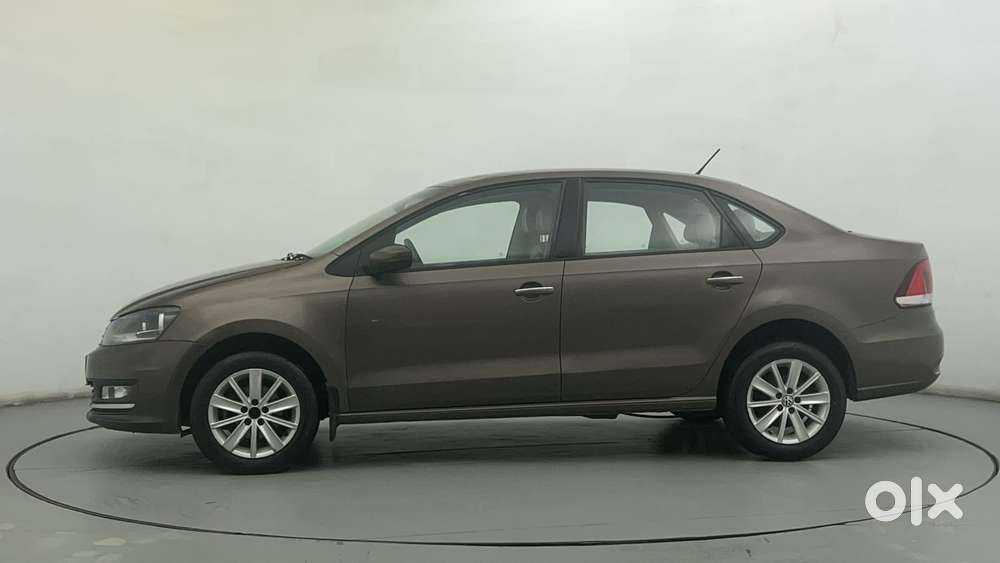 Volkswagen Vento 1.2 Tsi Highline At, 2016, Petrol