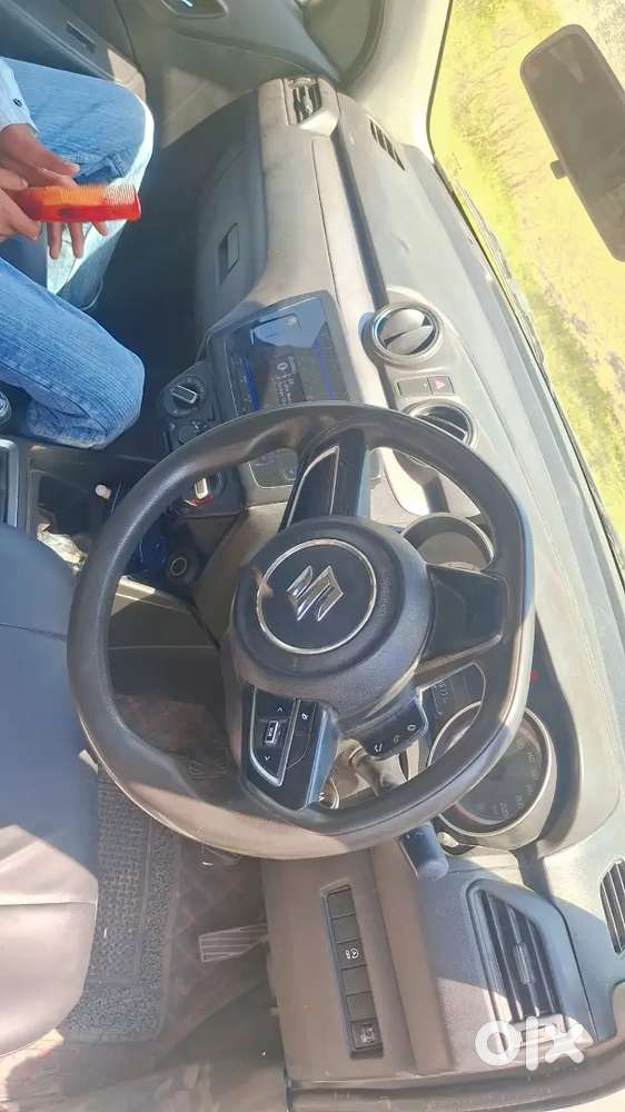 Maruti Suzuki Swift 2022 Petrol 45000 Km Driven