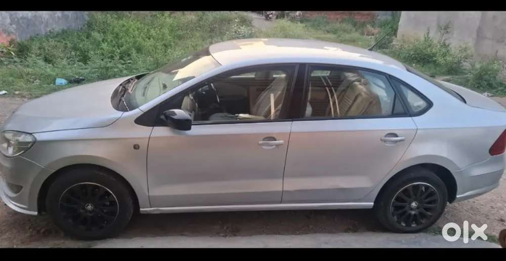Skoda Rapid 2012 Diesel 131000 Km Driven