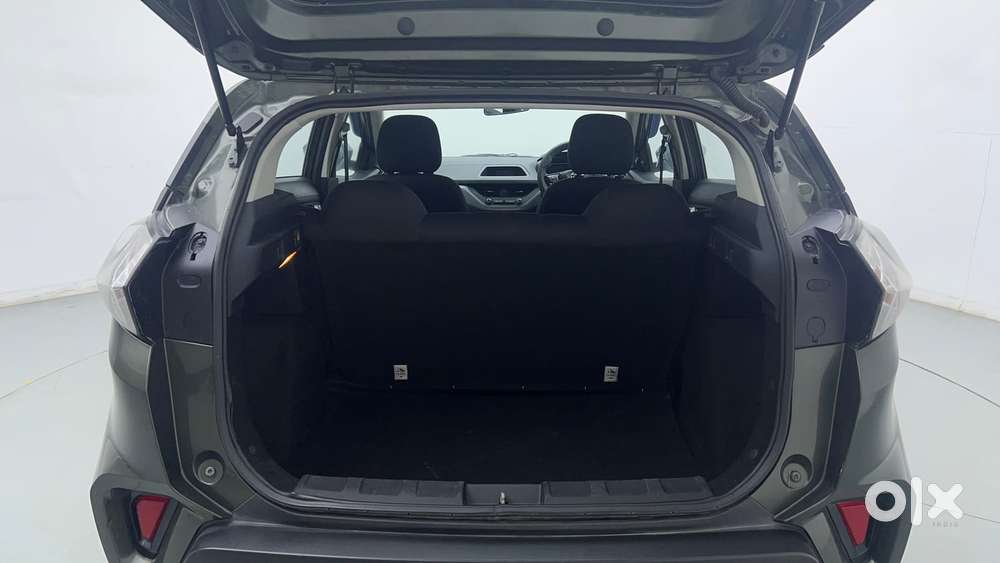 Tata Nexon 1.5 Revotorq Xm (s), 2021, Diesel