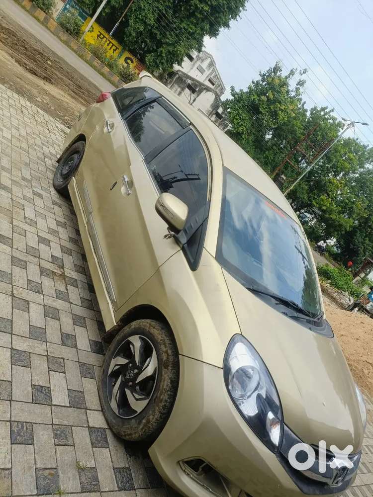 Honda Mobilio 2015 Model
