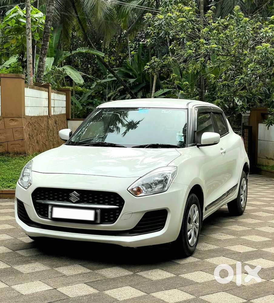 Maruti Suzuki Swift 1.2 Vxi (o), 2023, Petrol