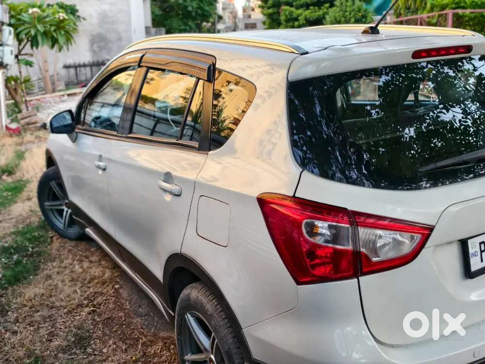 Maruti Suzuki S-cross 2016 Diesel Good Condition