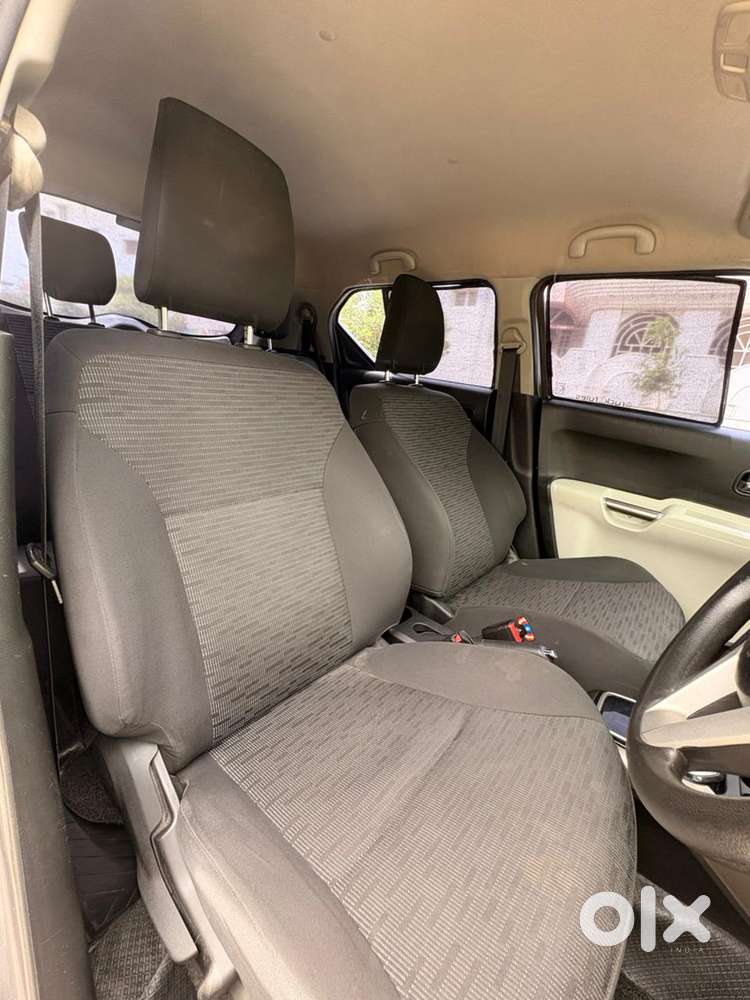 Maruti Suzuki Ignis 1.2 Amt Delta, 2019, Petrol