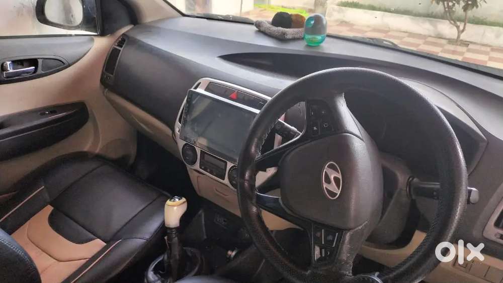 Army Person Used Hyundai I20 Asta 2012 Model