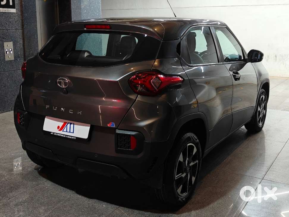 Tata Punch 1.2 Revotron Accomplished Dazzle Pack Amt, 2022, Petrol